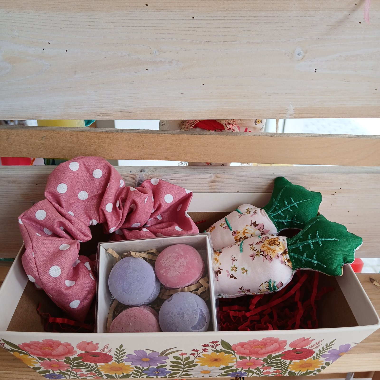 “Girly Treat Box”