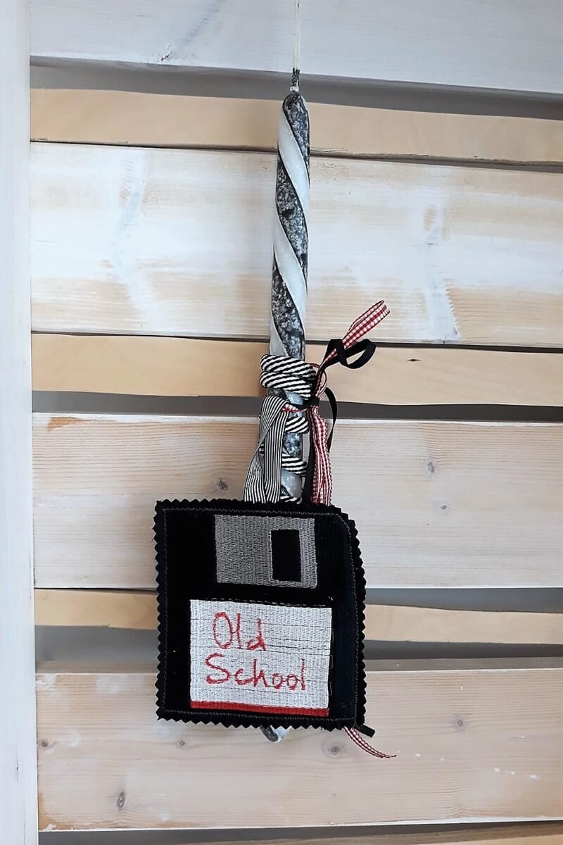 Λαμπάδα Old School