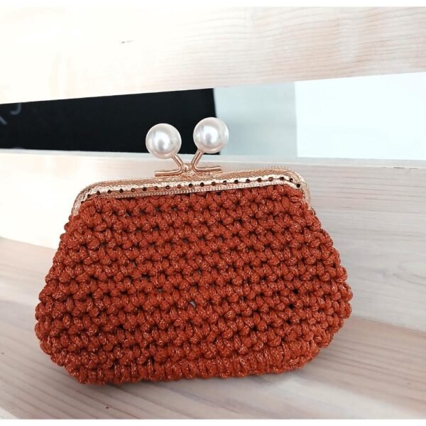 Vintage Πλεκτό Πορτοφόλι – Κεραμιδί με Πέρλες