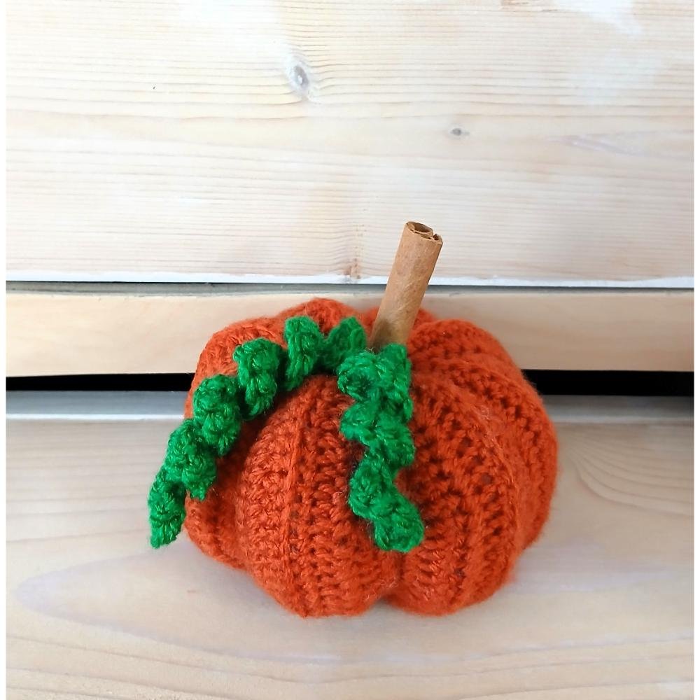 Κολοκύθα πλεκτή πορτοκαλί