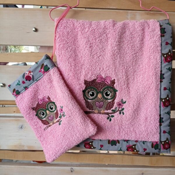 Χειροποίητο Σετ Μπάνιου – Πετσέτα Προσώπου & Γάντι Ροζ Κουκουβάγια