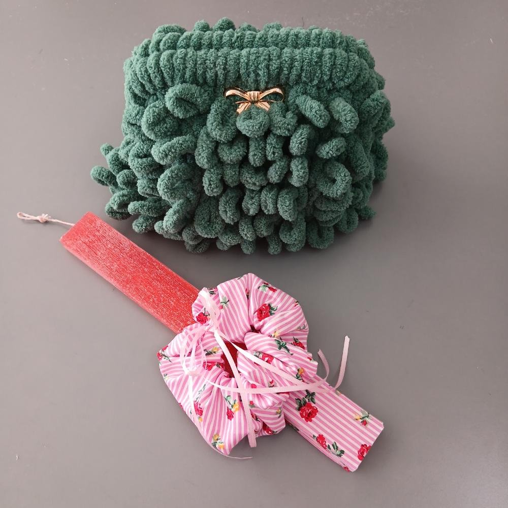 Χειροποίητη Πασχαλινή Λαμπάδα κόκκινη φλοράλ & τσάντα puffy